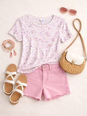 LuLaRoe Kelly Crewneck Tee – NWT – Size Medium - Springtime Floral